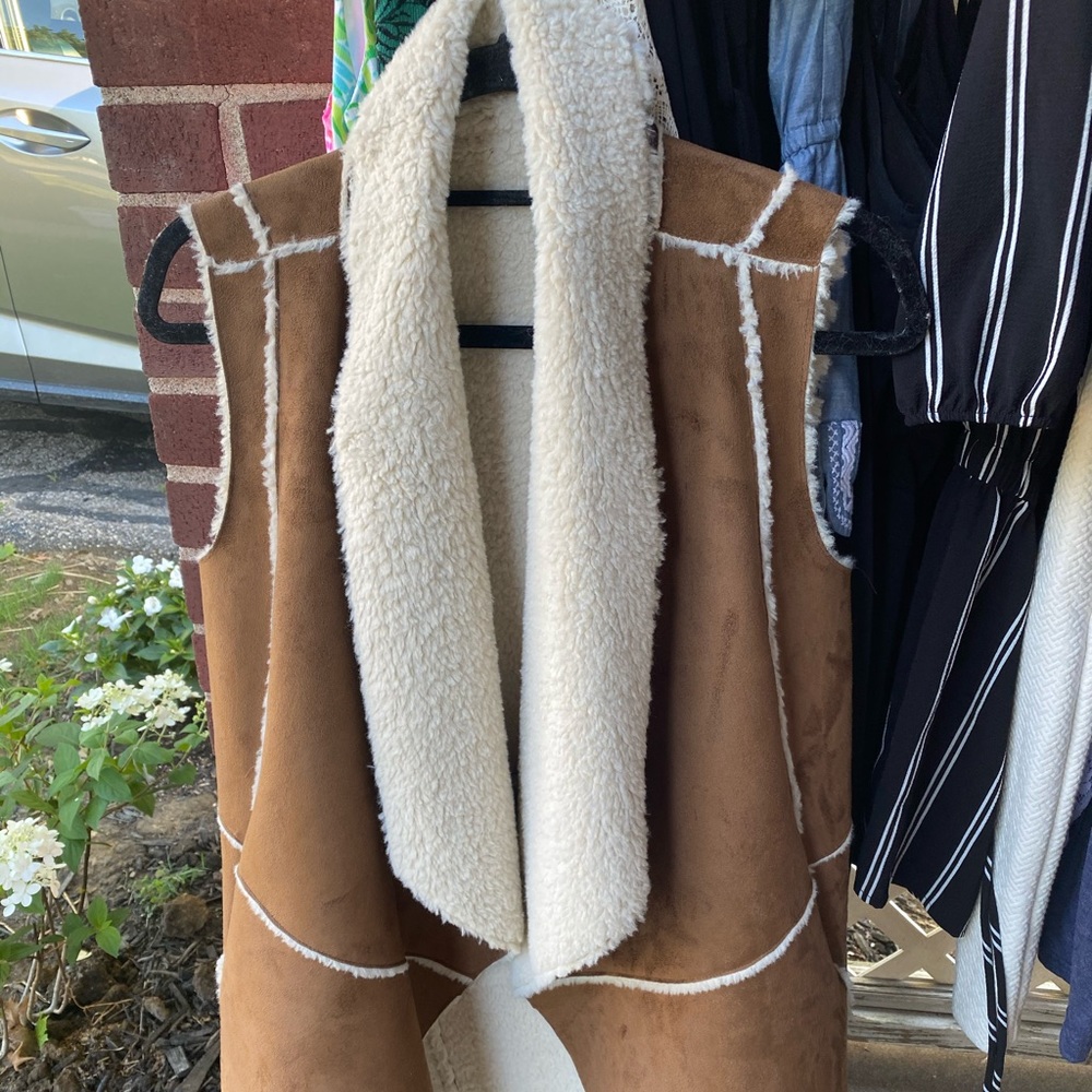 Evereve long vest